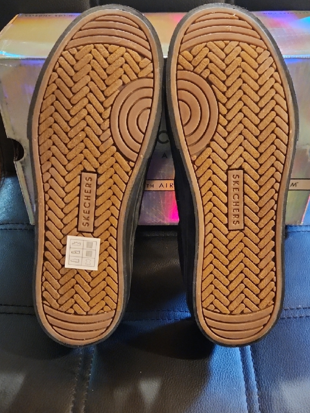 Women Skechers Black Slip-On Sneakers with NASA Graphic - Picture 6 of 8